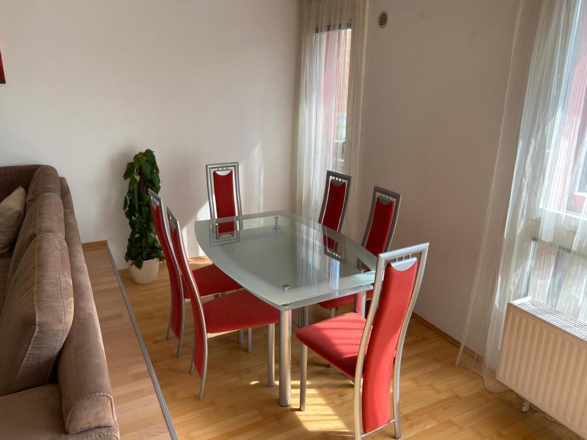 Bright Apartment With A Free Parking Garage @ Wienerberg 外观 照片