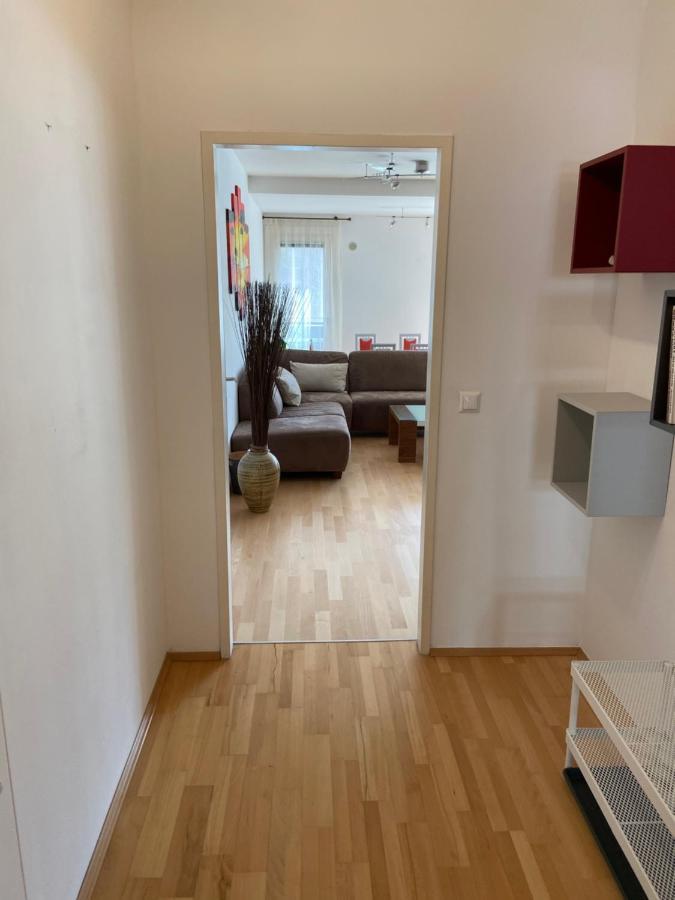 Bright Apartment With A Free Parking Garage @ Wienerberg 外观 照片